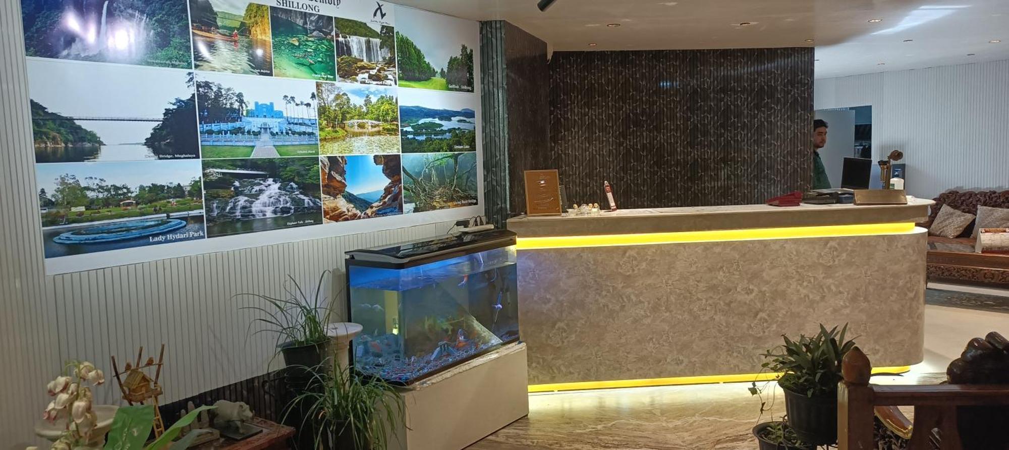 Hotel Assembly シロン エクステリア 写真